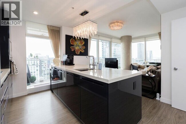 777 Richards St in Vancouver, BC - Building Photo - Building Photo