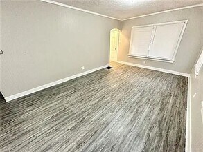 30 Brighton St in Dayton, OH - Foto de edificio - Building Photo