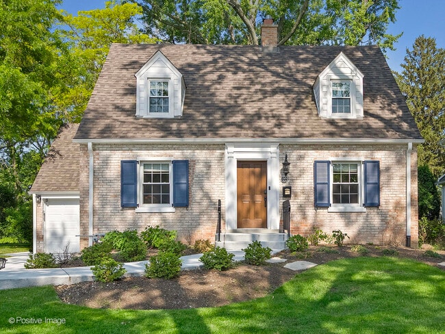 property at 1011 N Washington St