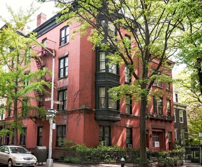 Willow Street, Unit 4 in Brooklyn, NY - Foto de edificio - Building Photo