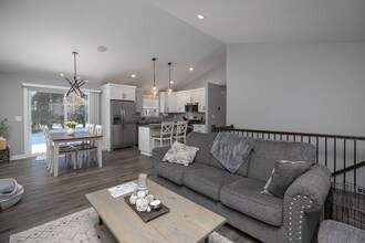 3634 18th St SE in Rochester, MN - Building Photo - Building Photo