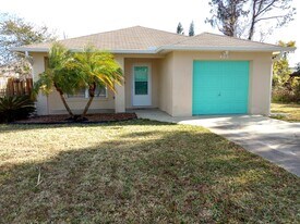 405 N Willow Ave in Port Orange, FL - Building Photo