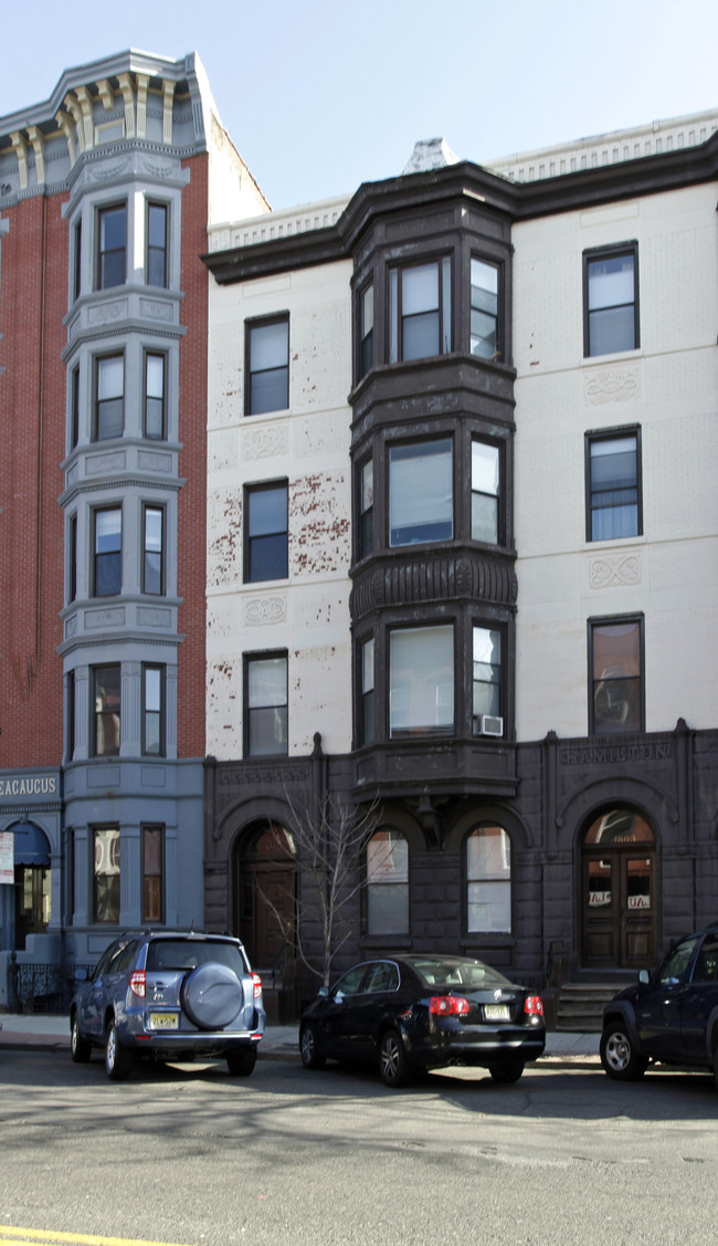 805 Washington St in Hoboken, NJ - Foto de edificio - Building Photo