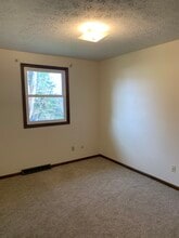 7723 Stuhldreher St NW in Massillon, OH - Building Photo - Building Photo