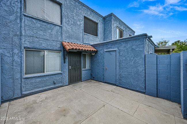 5406 W Sheena Dr in Glendale, AZ - Building Photo - Building Photo
