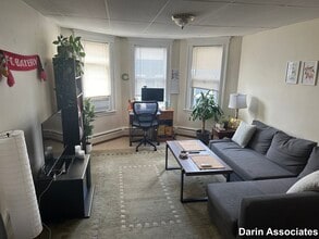 99 Thurston St in Somerville, MA - Building Photo - Building Photo