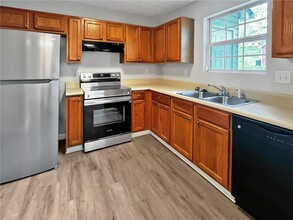 2169 Wind Gate Ct in Lithonia, GA - Building Photo - Building Photo
