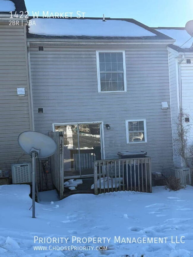 1422 W Market St in Harrisonburg, VA - Building Photo - Building Photo