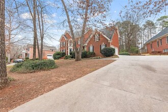 1230 Oxford Dr SE in Conyers, GA - Building Photo - Building Photo