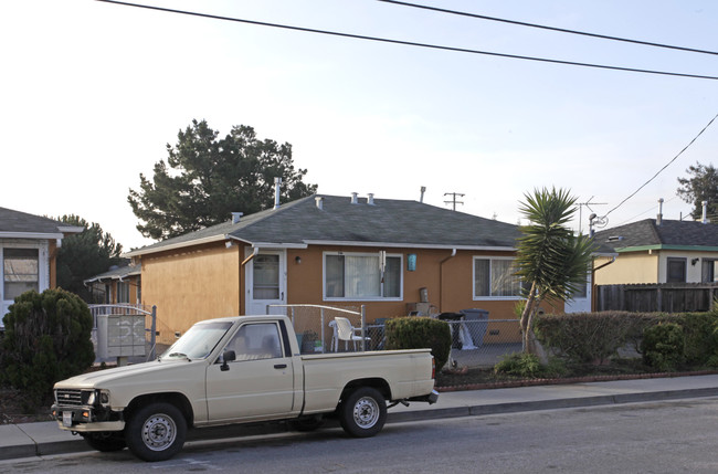 2070 3rd St in Santa Clara, CA - Foto de edificio - Building Photo