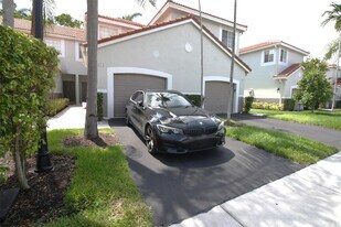 3618 San Simeon Cir in Weston, FL - Building Photo