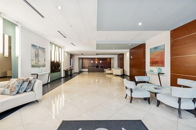 101 S Eola Dr, Unit 808 in Orlando, FL - Building Photo - Building Photo