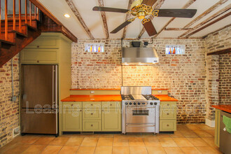 53 Elizabeth St in Charleston, SC - Building Photo - Building Photo