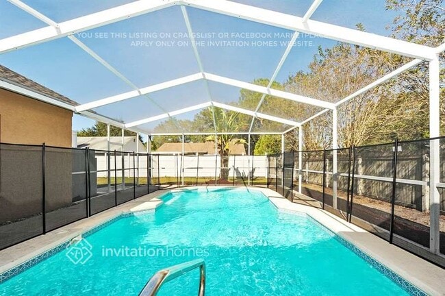 8901 Eastman Dr in Tampa, FL - Building Photo - Building Photo