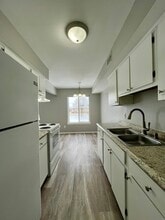 11333 Old Goddard Rd in Allen Park, MI - Foto de edificio - Building Photo