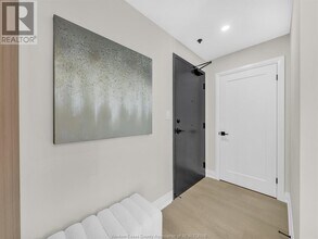 11646 Tecumseh Rd E in Windsor, ON - Building Photo - Building Photo