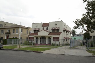 248 S Alexandria Ave in Los Angeles, CA - Building Photo - Building Photo