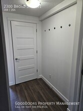 2300 Broad St in Regina, SK - Building Photo - Building Photo