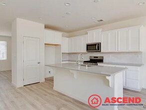15010 Mahogany court in Bakersfield, CA - Building Photo - Building Photo