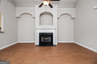 8 Arendt Park Ln in Newnan, GA - Building Photo - Building Photo