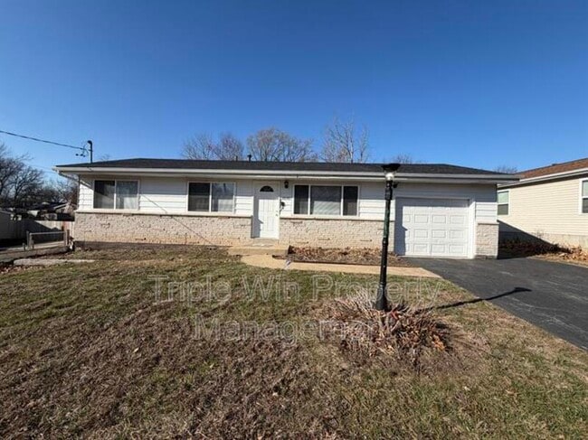 10191 Mayfair Dr in St. Louis, MO - Building Photo - Building Photo
