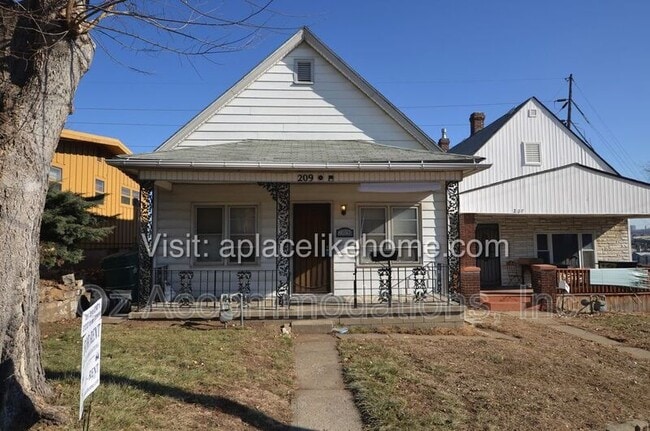 209 Orchard St in Kansas City, KS - Building Photo - Building Photo
