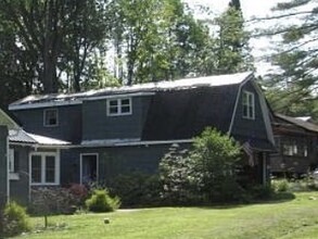 118 Pike Ave, Unit Cottage House in Broadalbin, NY - Building Photo - Building Photo
