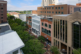 Lofts at Kalamazoo City Centre in Kalamazoo, MI - Building Photo - Building Photo