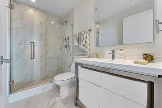 2000 Metropica Way, Unit 2501 in Sunrise, FL - Building Photo - Building Photo
