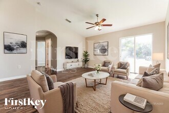 2637 Lacroix Ave, Unit Unit 1602 in North Port, FL - Foto de edificio - Building Photo