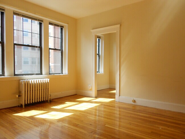 property at 66 Queensberry St