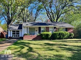 4702 Chip Rd in Memphis, TN - Building Photo
