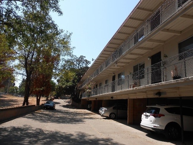 22412 Rockaway Ln in Hayward, CA - Building Photo - Building Photo