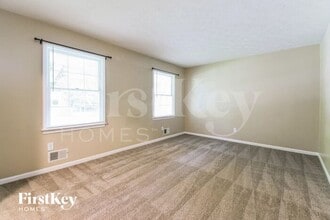 111 Elizabeth Way in Ellenwood, GA - Building Photo - Building Photo