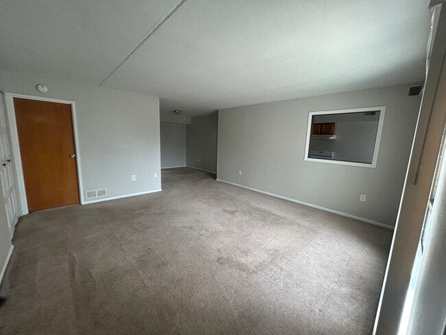 7 Ashley Ct in Evesham, NJ - Building Photo - Building Photo