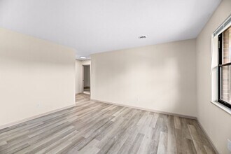 4809 Cannon Ridge Dr in Knoxville, TN - Building Photo - Building Photo