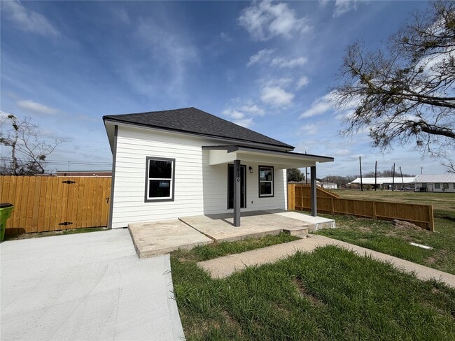 1610 George Ave in Richmond, TX - Building Photo - Building Photo