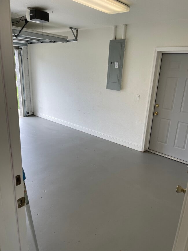 127 Madrid Dr in Sebring, FL - Building Photo - Building Photo