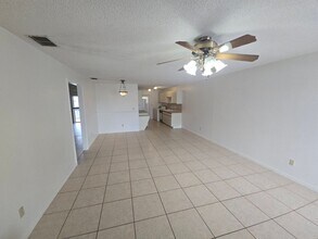 151 Winter Ridge Dr in Winter Haven, FL - Building Photo - Building Photo