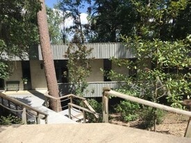 101 Riverside Dr in Eufaula, AL - Building Photo