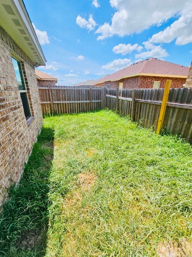 4321 Jan St in Harlingen, TX - Building Photo - Building Photo