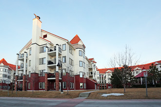 20 Royal Oak Plz NW in Calgary, AB - Building Photo - Building Photo