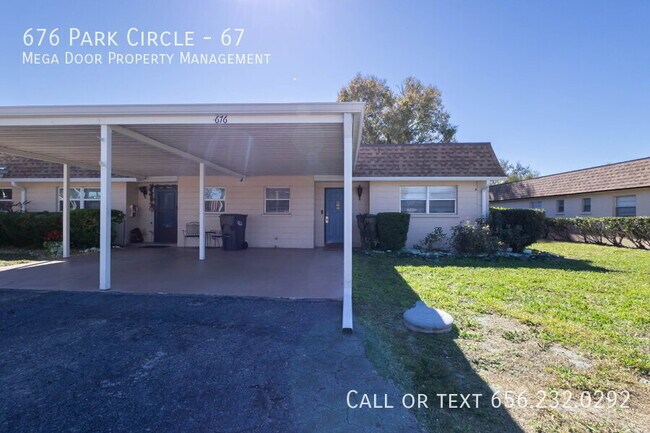676 Park Cir in Bradenton, FL - Building Photo - Building Photo