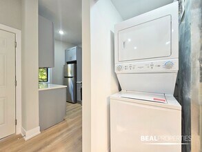 438 W Belden Ave in Chicago, IL - Building Photo - Building Photo