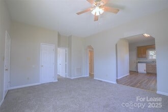 107 Ervin St in Belmont, NC - Building Photo - Building Photo