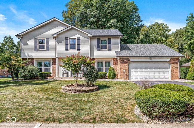 property at 6542 Kingman Dr