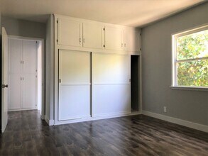 3308 Castle Heights Ave in Los Angeles, CA - Building Photo - Interior Photo