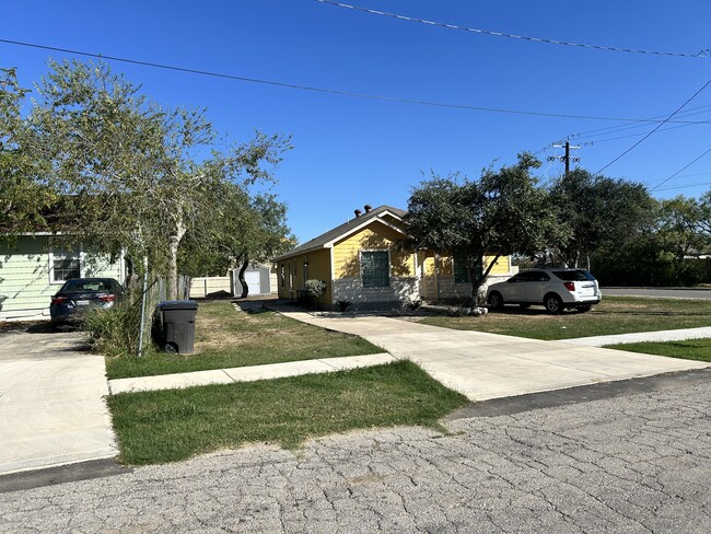 property at 7834 Shetland Dr