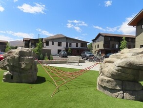 Lido Apartment Homes @ Hailey, ID in Hailey, ID - Foto de edificio - Building Photo