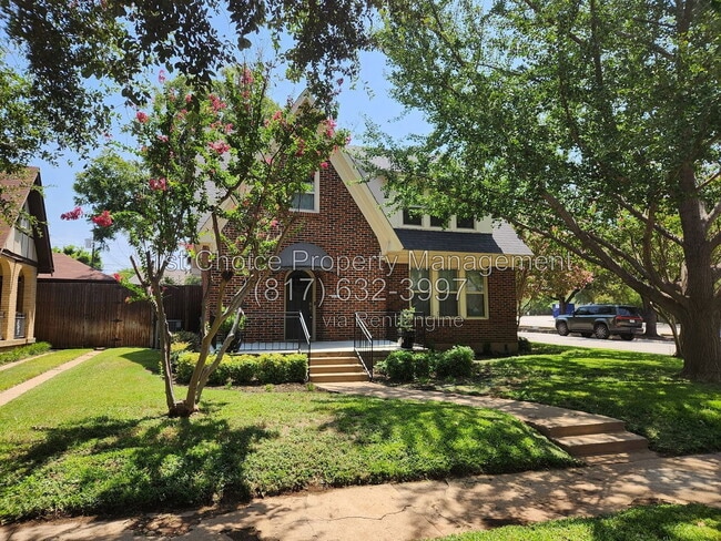 property at 2565 Shirley Ave